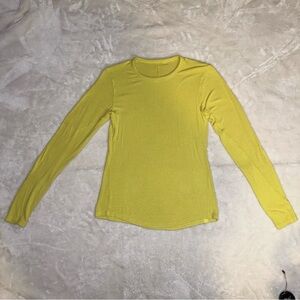 Lululemon Athletica Bright Yellow Lightweight Long Sleeve Top Size Medium